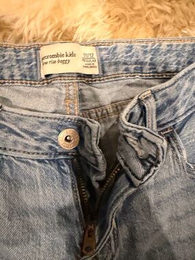 Abercrombie & Fitch Light Blue High-Rise Women's Jeans